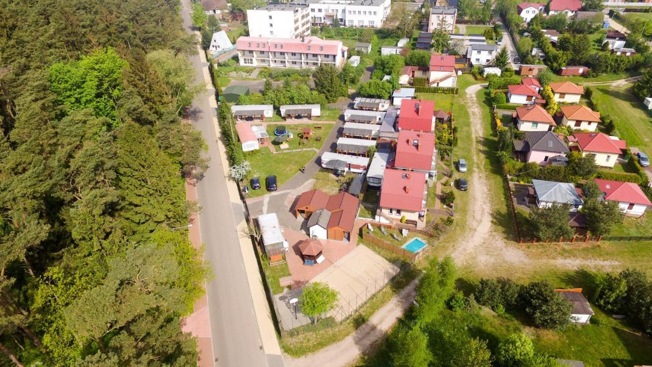 O.W. "Joasia I Maciek" Hotell Jarosławiec Eksteriør bilde