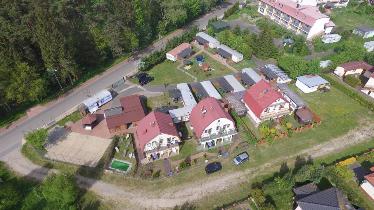 O.W. "Joasia I Maciek" Hotell Jarosławiec Eksteriør bilde