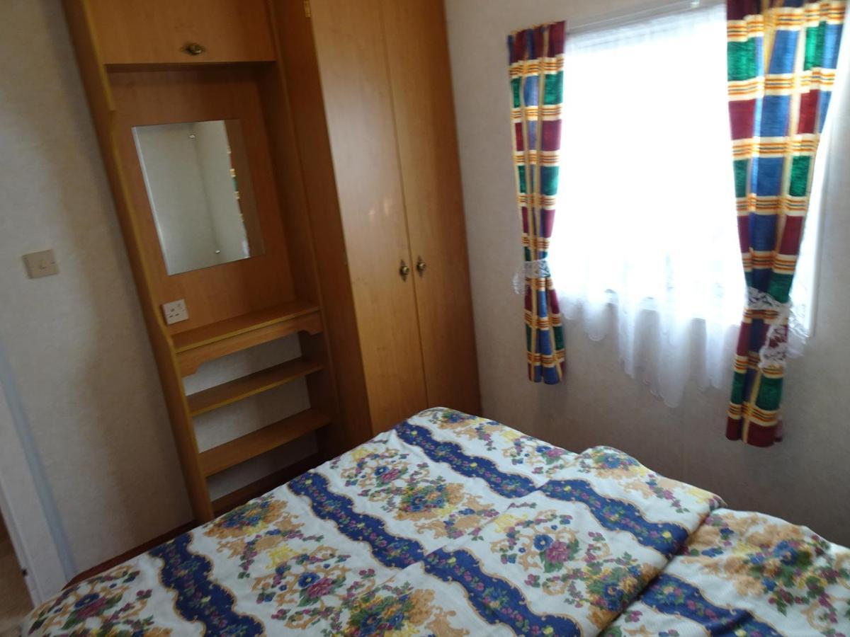 O.W. "Joasia I Maciek" Hotell Jarosławiec Eksteriør bilde